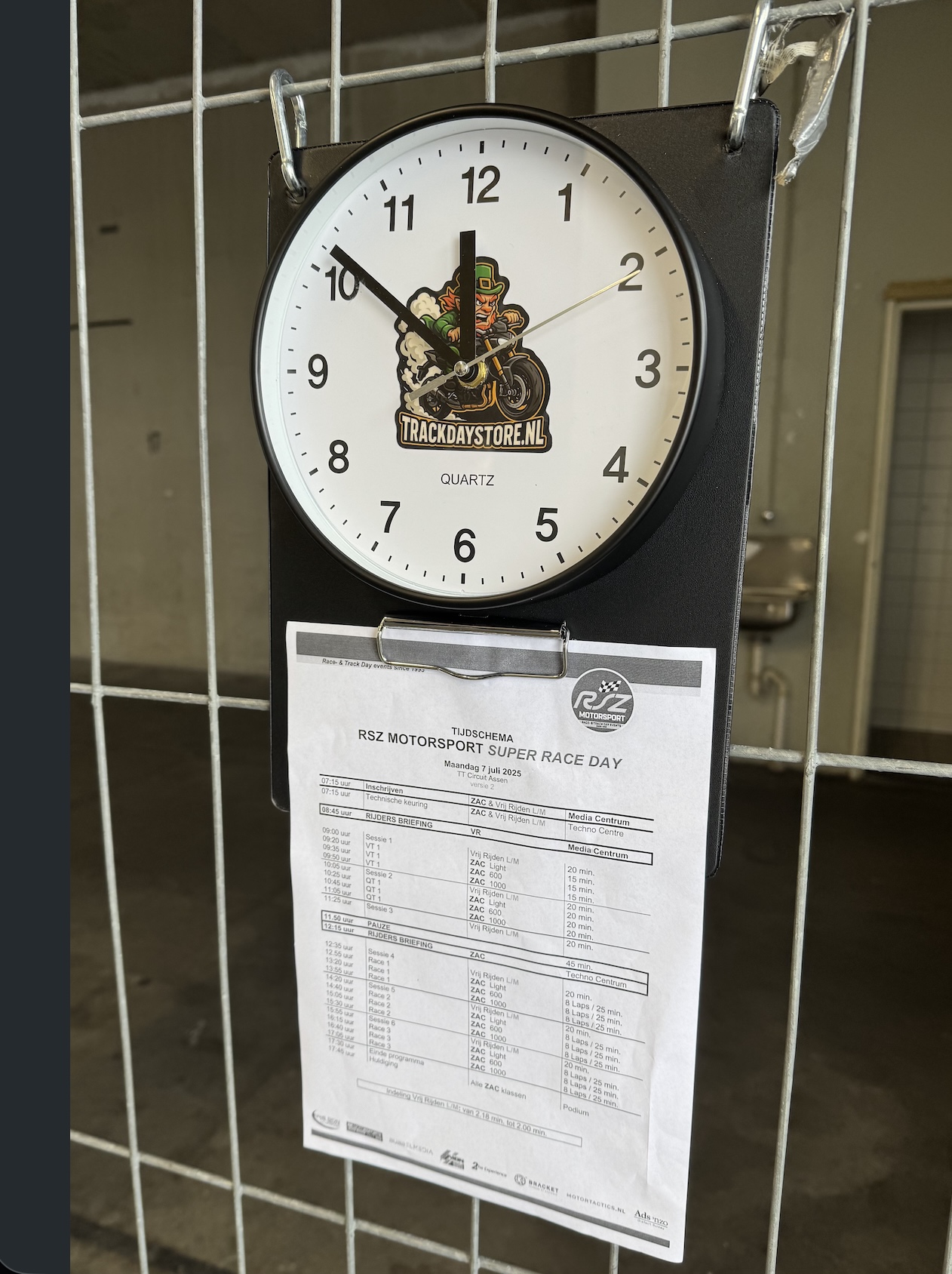Trackday Clock - afbeelding 1